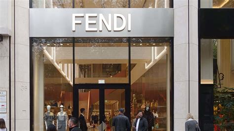 fendi ufficio stampa roma lavora con noi|fendi internships.